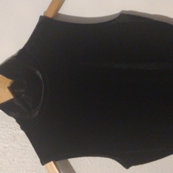 The Drop Elegant Black Sleeveless Dress –Timeless Chic, Versatile Style, Size XS - Picture 4 of 7